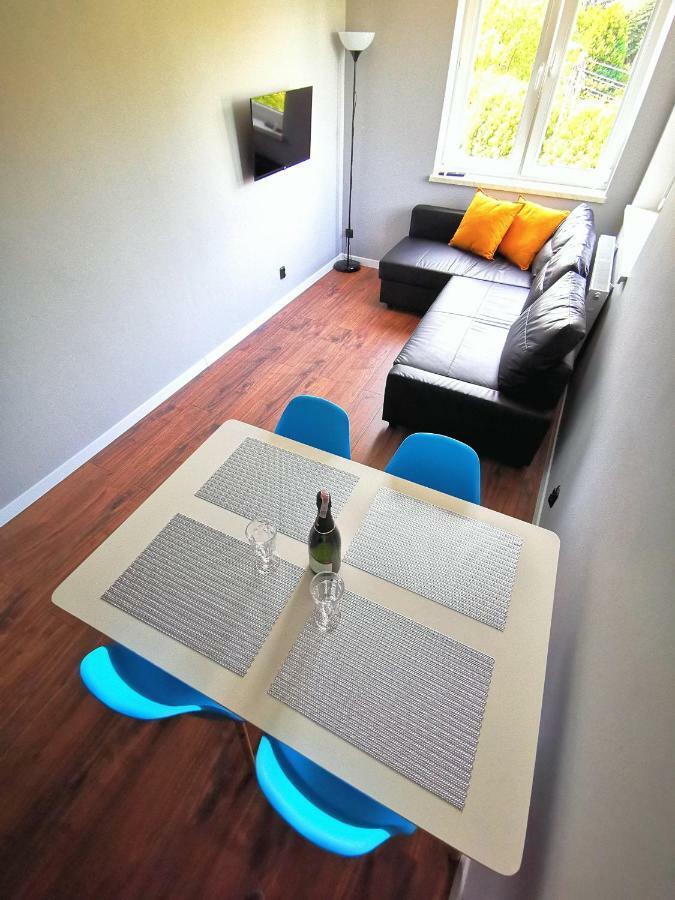 Apartment Cyprys 1 Освенцим Экстерьер фото