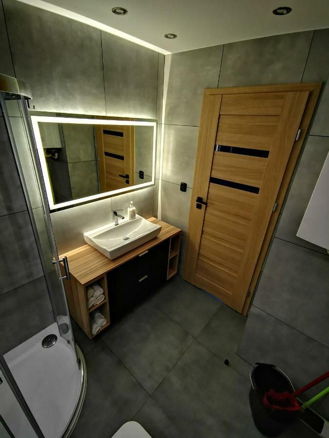 Apartment Cyprys 1 Освенцим Экстерьер фото