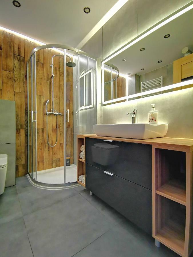 Apartment Cyprys 1 Освенцим Экстерьер фото